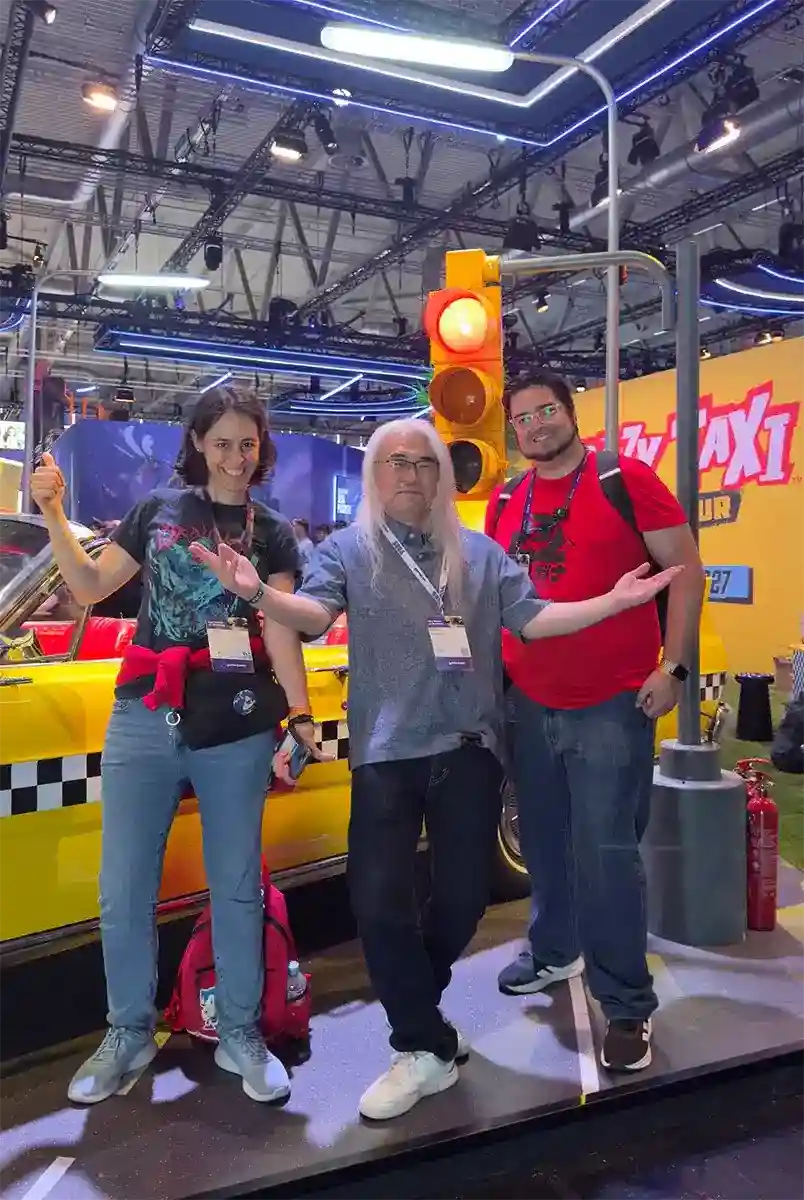 Con Kenji Kanno, creador de Crazy Taxi, en Gamescom 2026