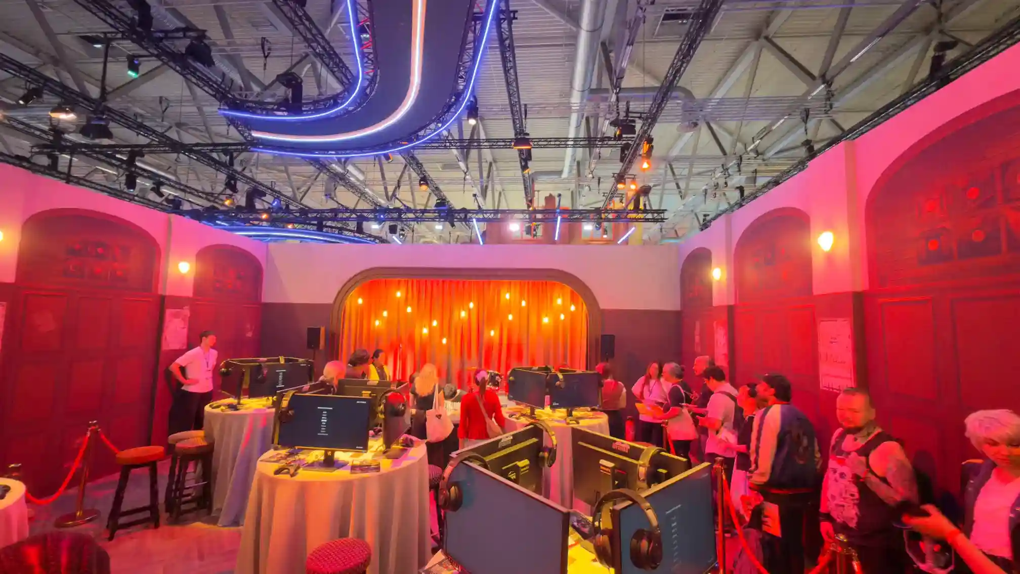 Club de Jazz de Stranger Than Heaven en Gamescom 2026